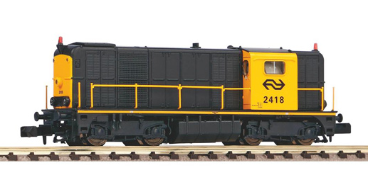 locomotive diesel PIKO Loco diesel RH2400 gris/jaune