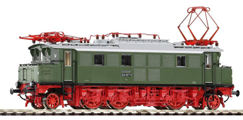 locomotive electrique PIKO loco elec. BR204 DR PluX22