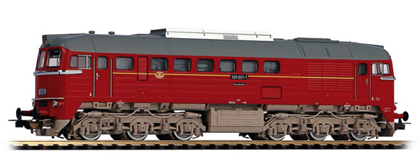 locomotive diesel PIKO Loco diesel BR120 AC + dss