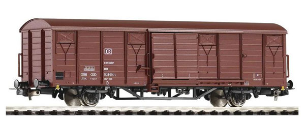 wagon PIKO WAGON COUVERT DB         